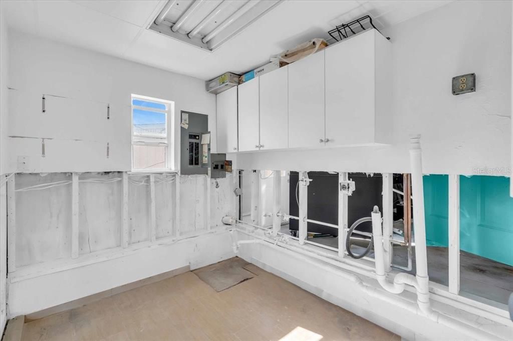 En Venta: $499,000 (3 camas, 2 baños, 1716 Pies cuadrados)