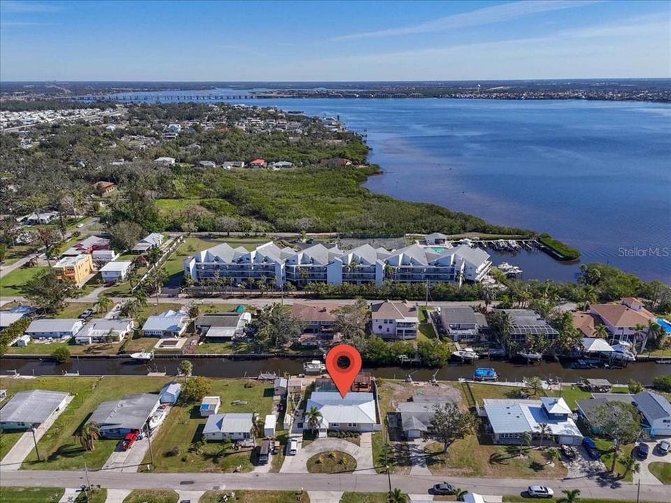 En Venta: $499,000 (3 camas, 2 baños, 1716 Pies cuadrados)