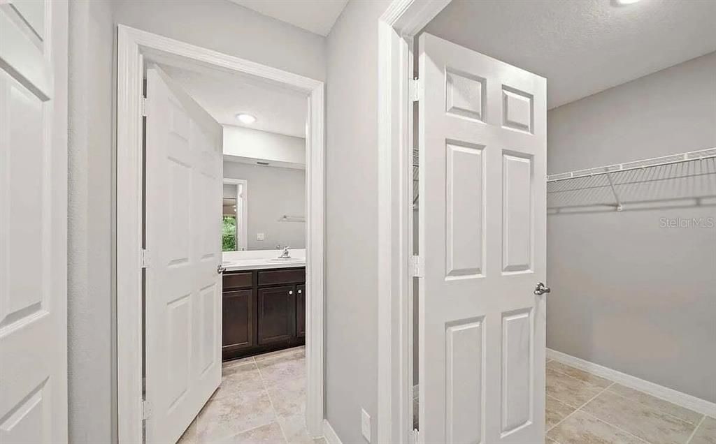 En Renta: $2,500 (4 camas, 2 baños, 1833 Pies cuadrados)