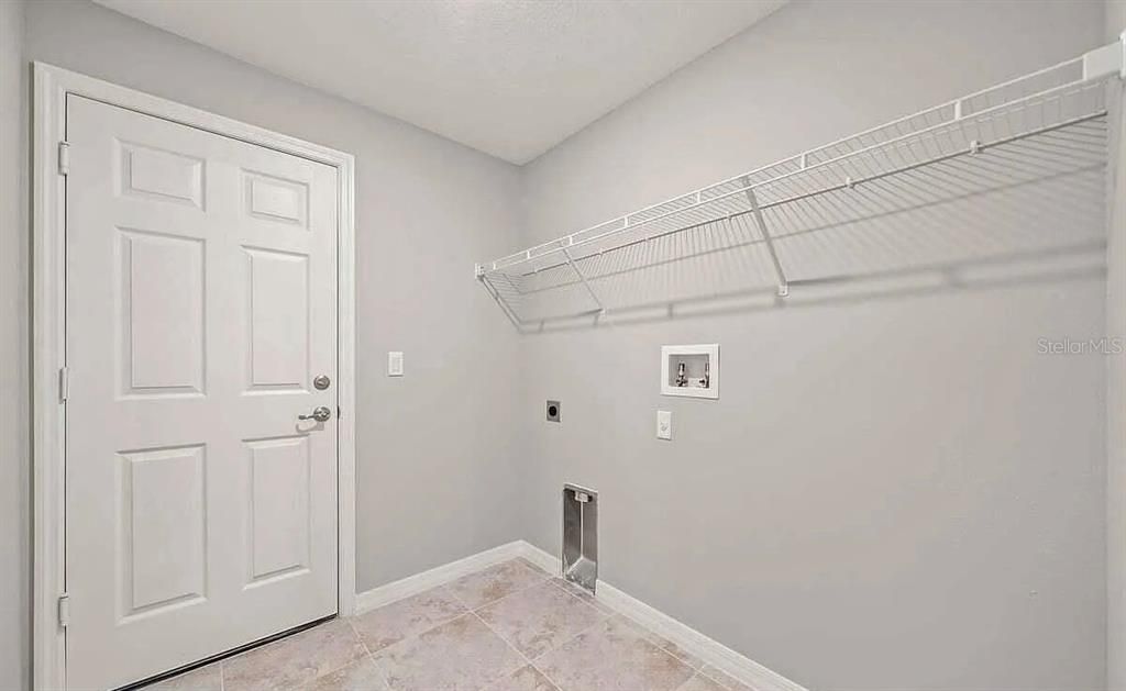 En Renta: $2,500 (4 camas, 2 baños, 1833 Pies cuadrados)