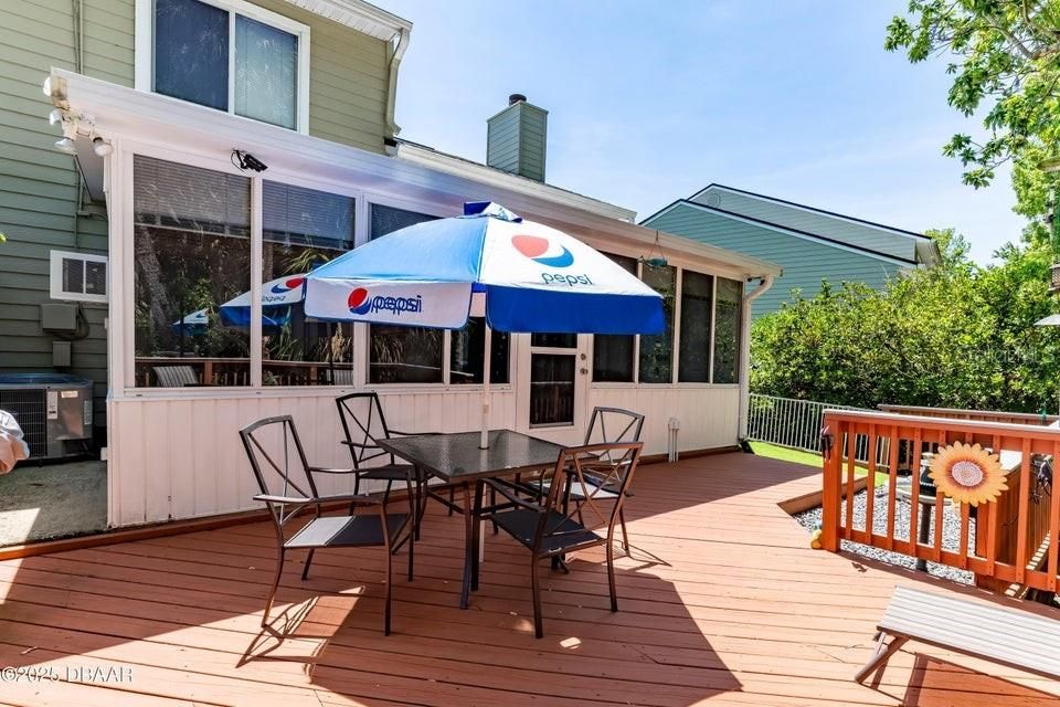 待售: $314,750 (3 贝兹, 2 浴室, 1806 平方英尺)