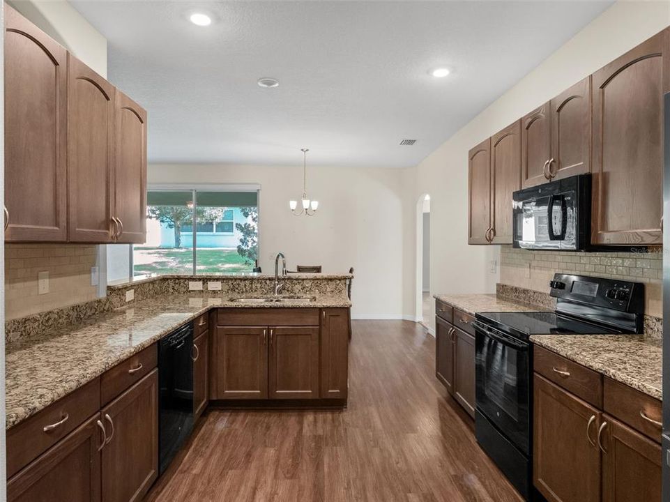 For Sale: $414,900 (3 beds, 2 baths, 2428 Square Feet)