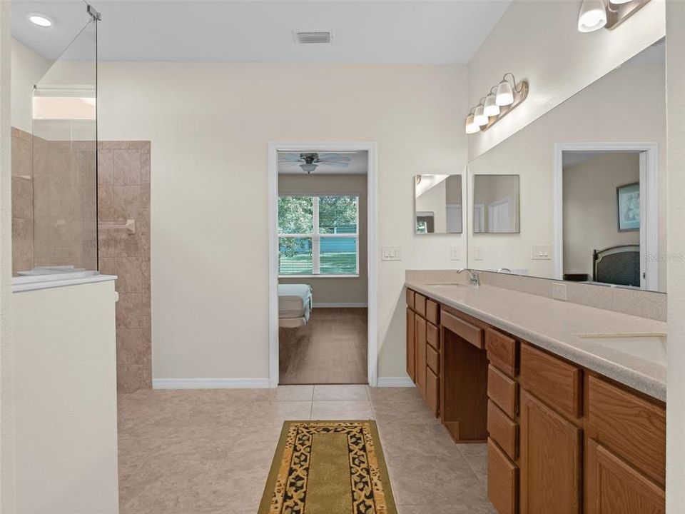 For Sale: $414,900 (3 beds, 2 baths, 2428 Square Feet)