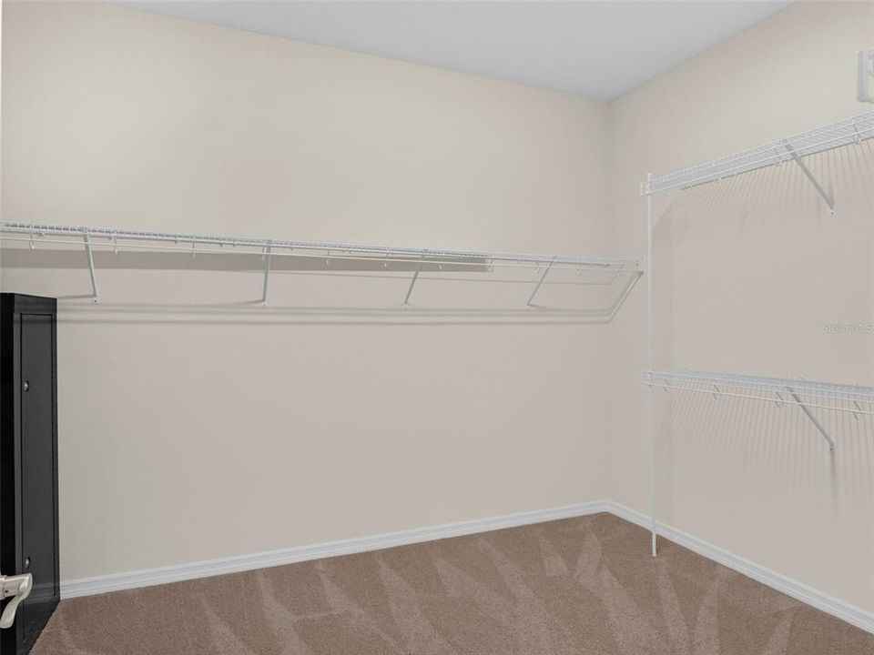 For Sale: $414,900 (3 beds, 2 baths, 2428 Square Feet)