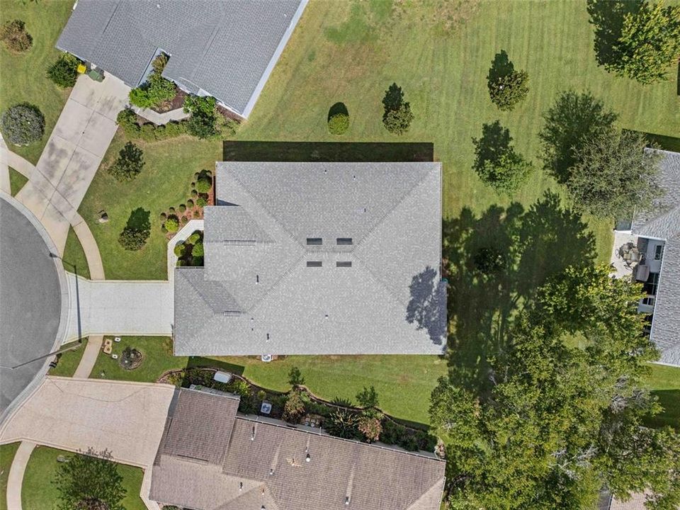 For Sale: $414,900 (3 beds, 2 baths, 2428 Square Feet)