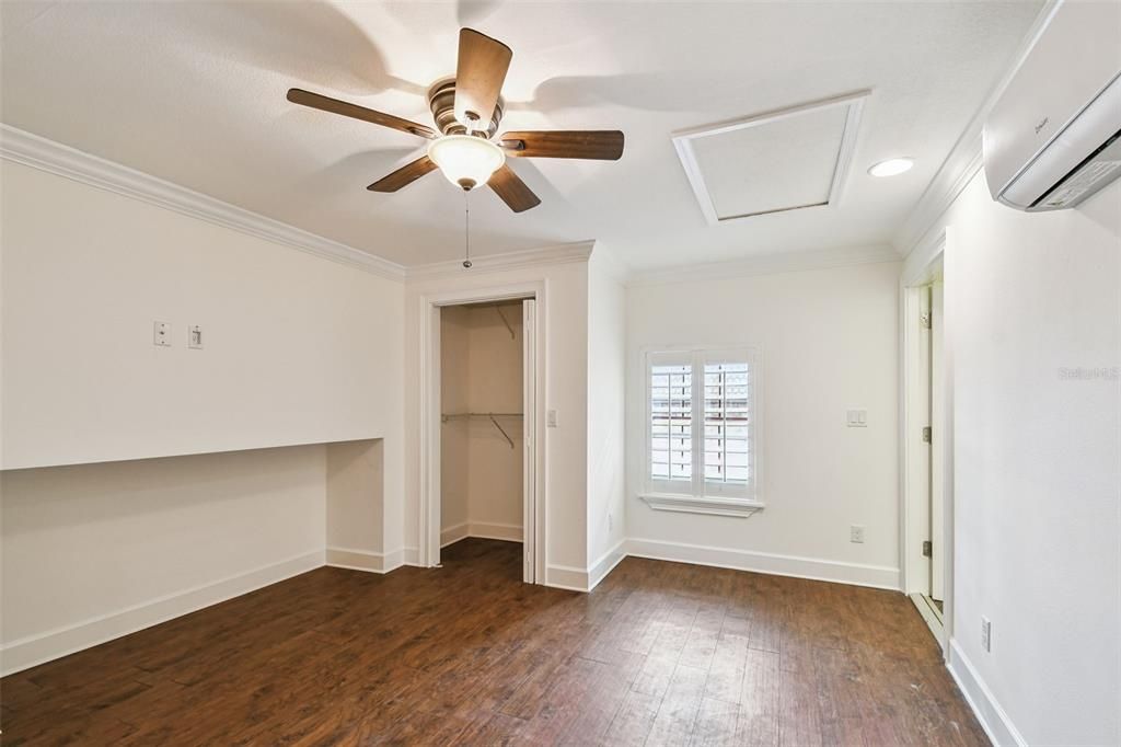 For Sale: $6,000,000 (5 beds, 5 baths, 5213 Square Feet)