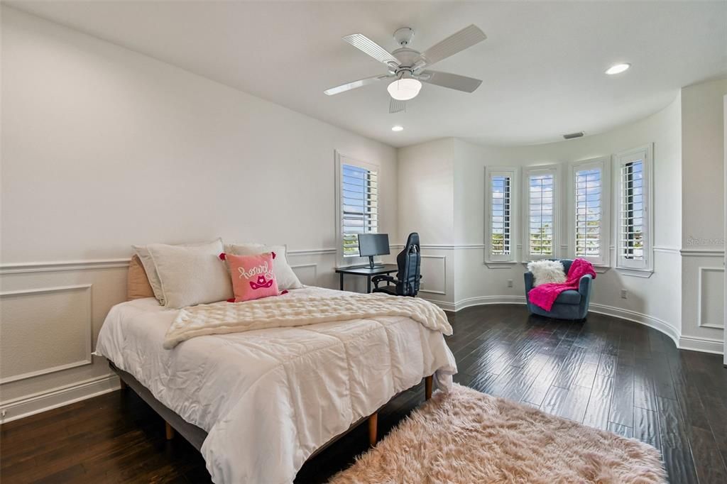 For Sale: $6,000,000 (5 beds, 5 baths, 5213 Square Feet)