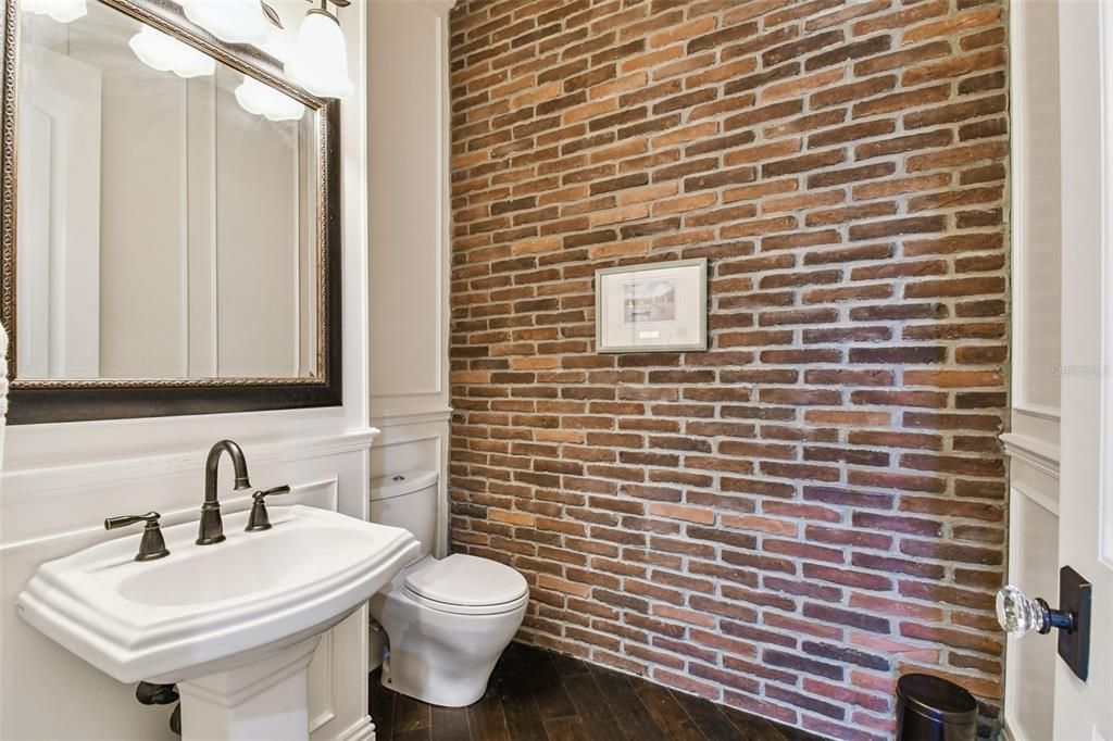 For Sale: $6,000,000 (5 beds, 5 baths, 5213 Square Feet)