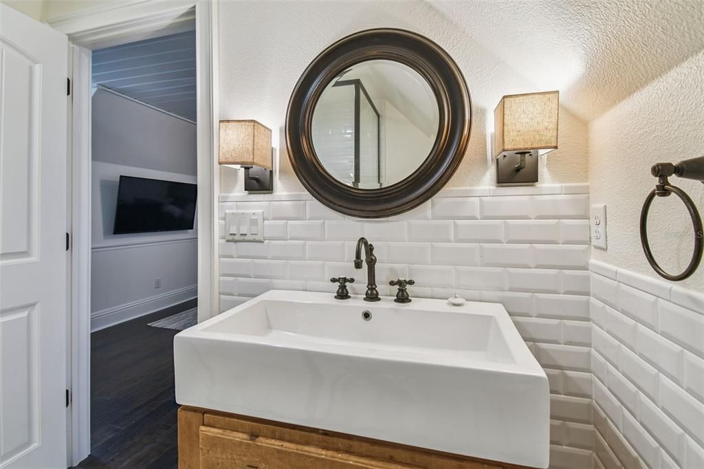 For Sale: $6,000,000 (5 beds, 5 baths, 5213 Square Feet)