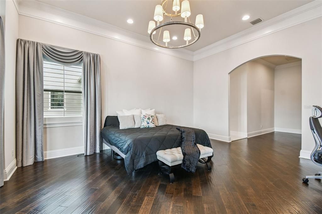 For Sale: $6,000,000 (5 beds, 5 baths, 5213 Square Feet)