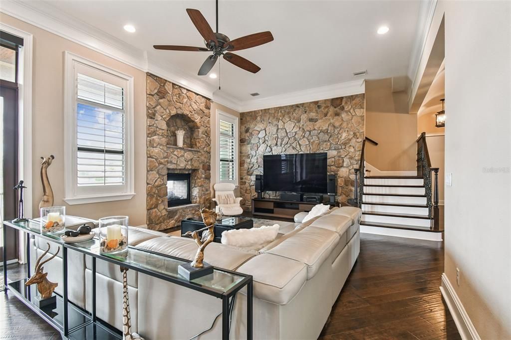 For Sale: $6,000,000 (5 beds, 5 baths, 5213 Square Feet)