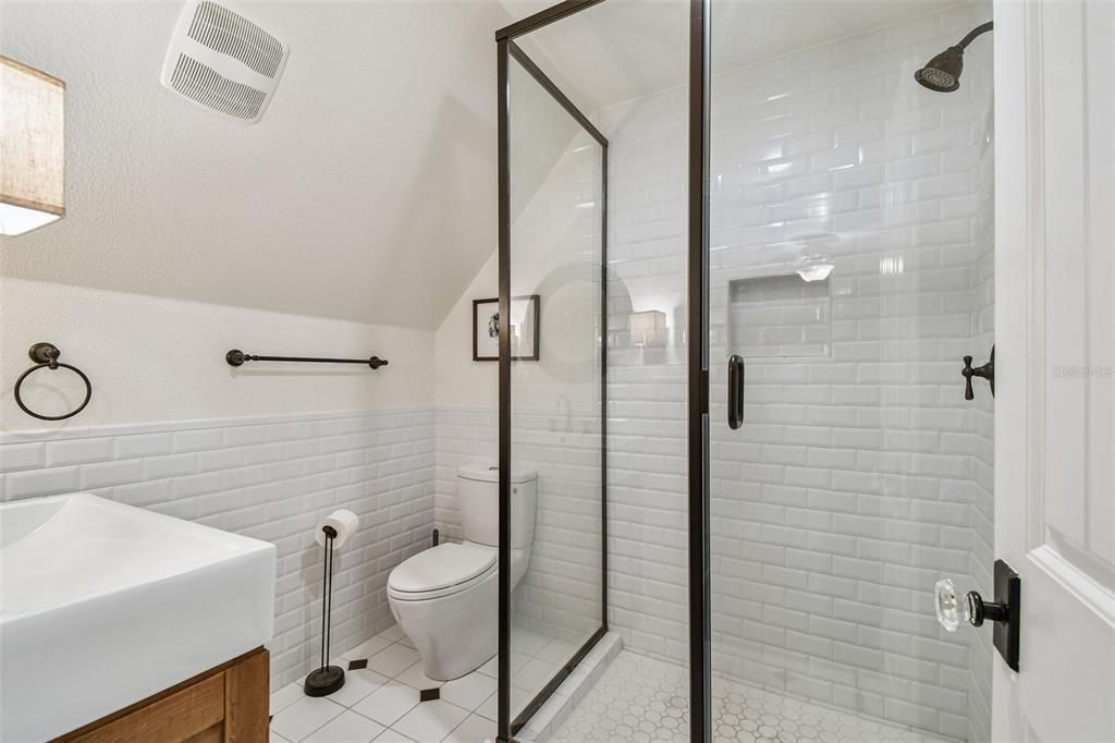 For Sale: $6,000,000 (5 beds, 5 baths, 5213 Square Feet)