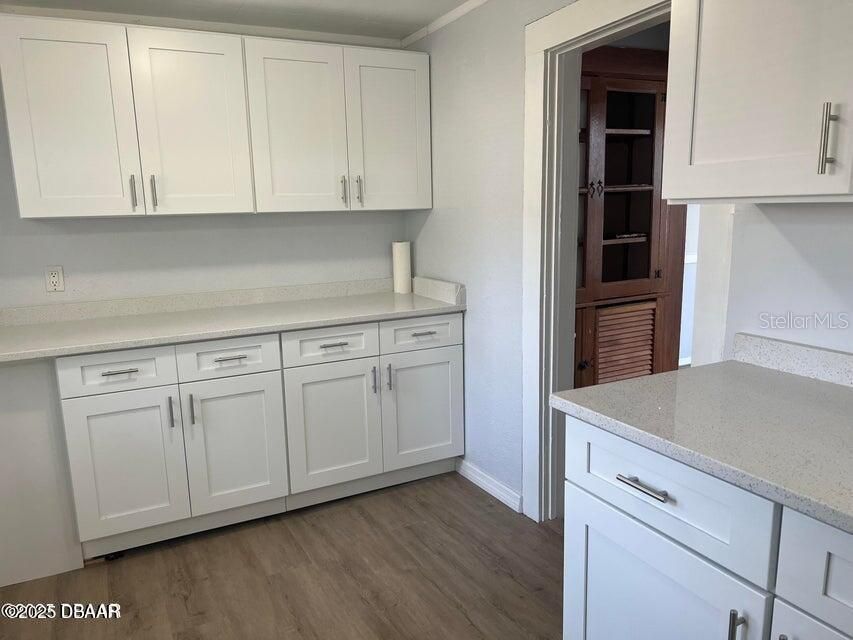 Activo con contrato: $379,000 (4 camas, 0 baños, 3159 Pies cuadrados)