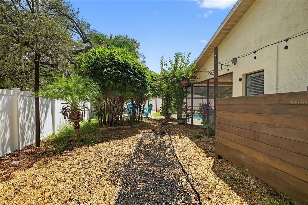 Activo con contrato: $418,000 (3 camas, 2 baños, 1767 Pies cuadrados)