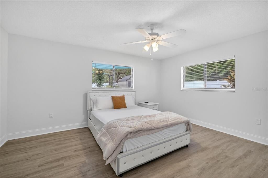 Activo con contrato: $418,000 (3 camas, 2 baños, 1767 Pies cuadrados)