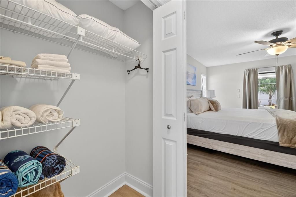 Activo con contrato: $418,000 (3 camas, 2 baños, 1767 Pies cuadrados)