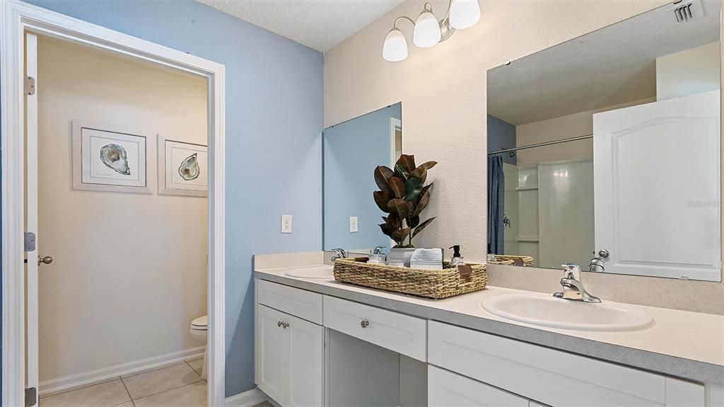 Active With Contract: $389,990 (3 beds, 2 baths, 1795 Square Feet)