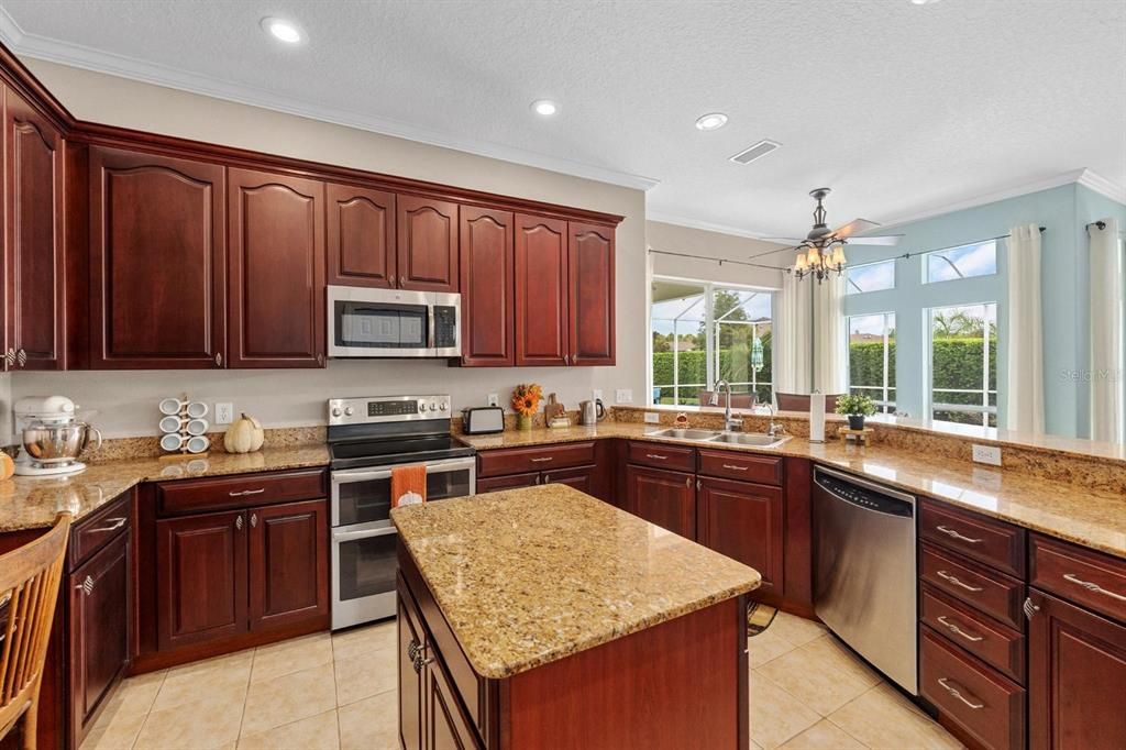 Active With Contract: $584,000 (4 beds, 3 baths, 2751 Square Feet)