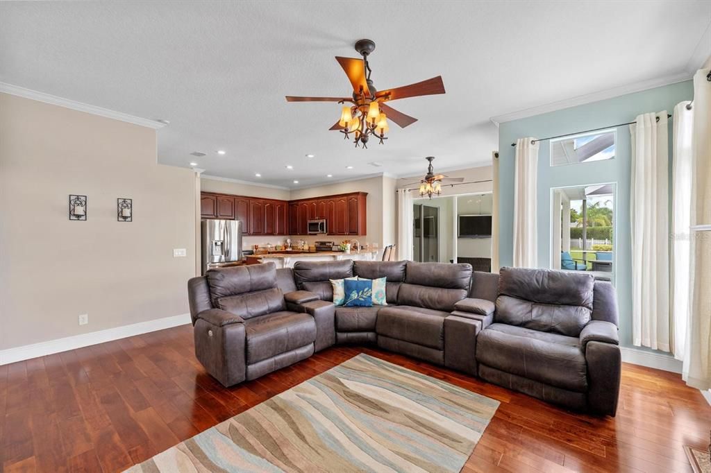 Active With Contract: $584,000 (4 beds, 3 baths, 2751 Square Feet)