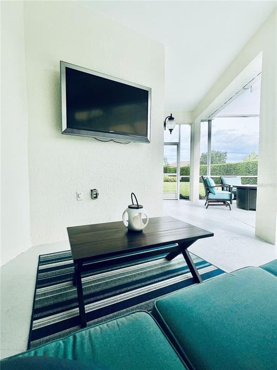 Active With Contract: $584,000 (4 beds, 3 baths, 2751 Square Feet)