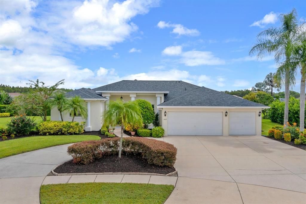 Active With Contract: $584,000 (4 beds, 3 baths, 2751 Square Feet)