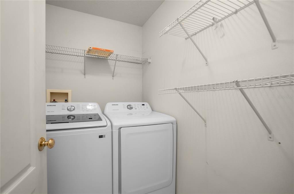 Active With Contract: $200,000 (3 beds, 2 baths, 1554 Square Feet)