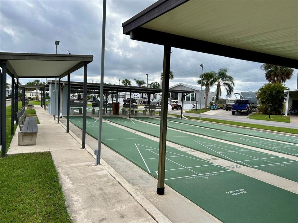 待售: $105,000 (1 贝兹, 1 浴室, 850 平方英尺)