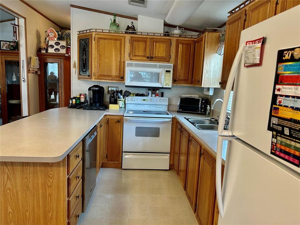 待售: $105,000 (1 贝兹, 1 浴室, 850 平方英尺)