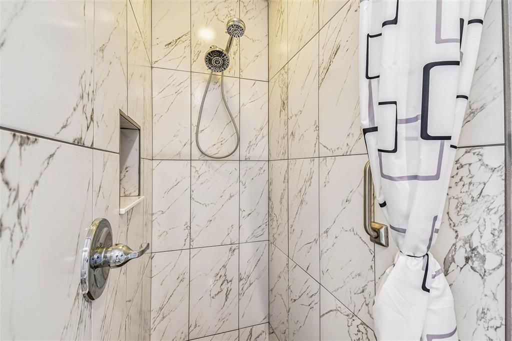 Active With Contract: $510,000 (4 beds, 3 baths, 1553 Square Feet)