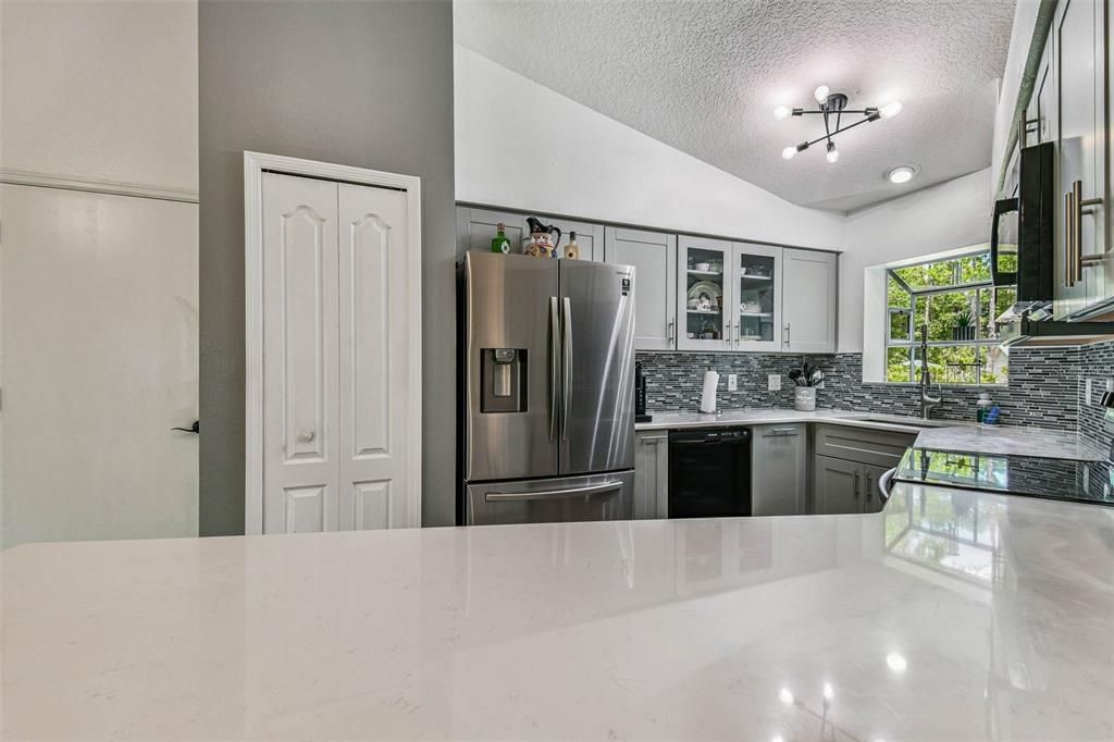 Active With Contract: $510,000 (4 beds, 3 baths, 1553 Square Feet)