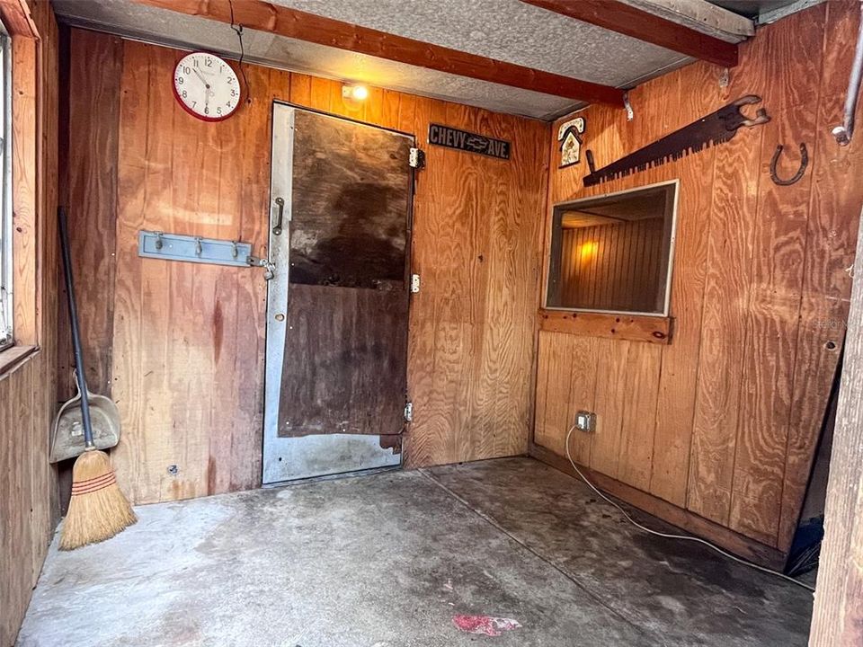 待售: $99,900 (1 贝兹, 1 浴室, 973 平方英尺)