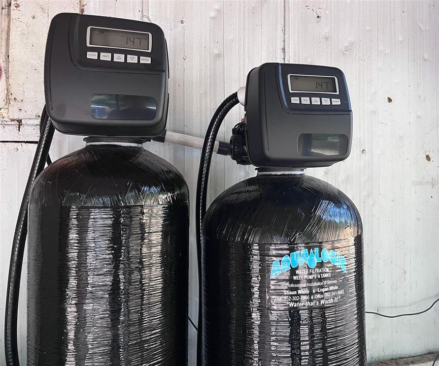 待售: $99,900 (1 贝兹, 1 浴室, 973 平方英尺)