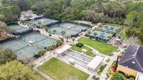 Под контрактом: $315,000 (2 спален, 2 ванн, 1649 Квадратных фут)