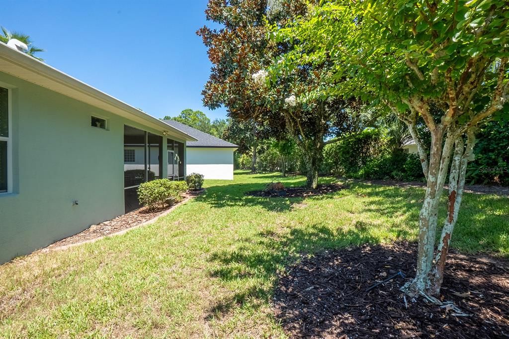 Под контрактом: $315,000 (2 спален, 2 ванн, 1649 Квадратных фут)