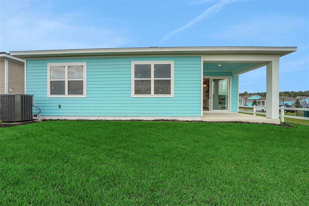 Activo con contrato: $389,990 (3 camas, 2 baños, 1856 Pies cuadrados)