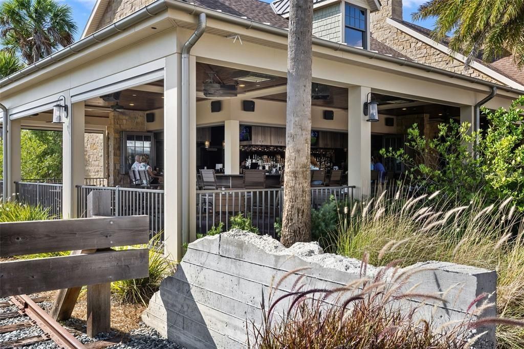 For Rent: $2,695 (3 beds, 2 baths, 1611 Square Feet)