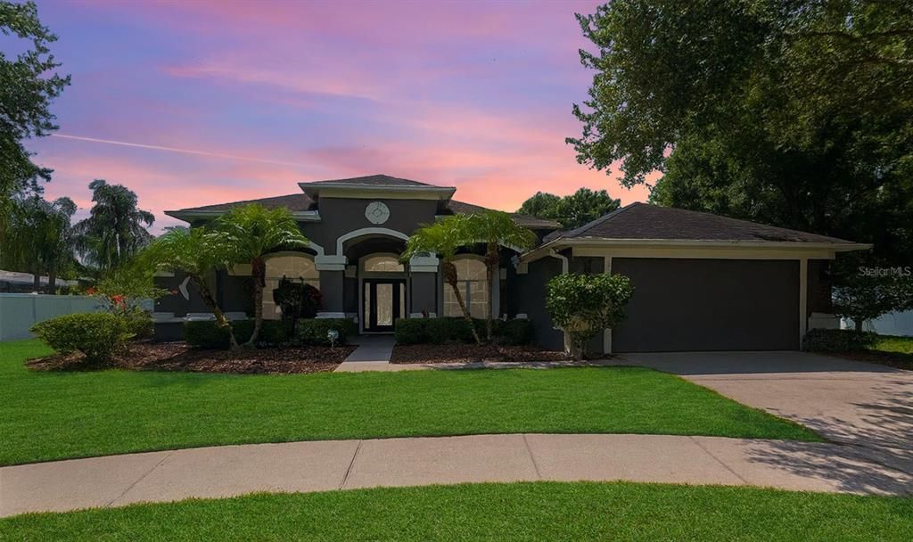 Vendido Recientemente: $650,000 (4 camas, 2 baños, 2486 Pies cuadrados)