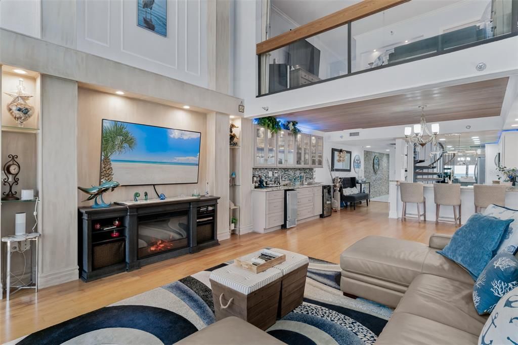 Под контрактом: $5,000 (3 спален, 3 ванн, 1740 Квадратных фут)