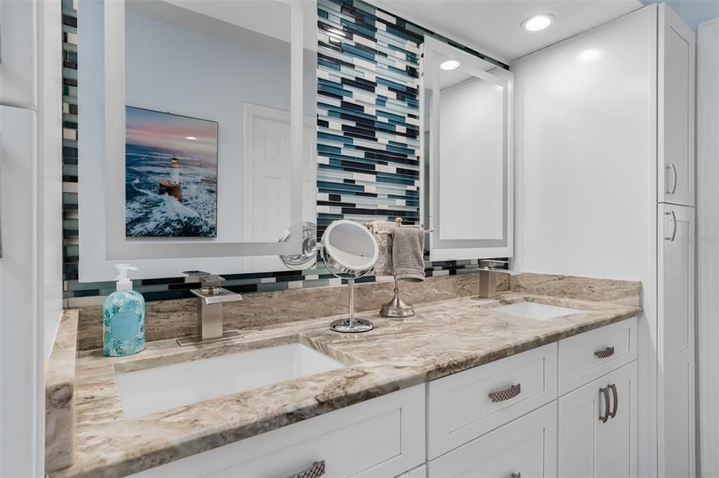 Под контрактом: $5,000 (3 спален, 3 ванн, 1740 Квадратных фут)