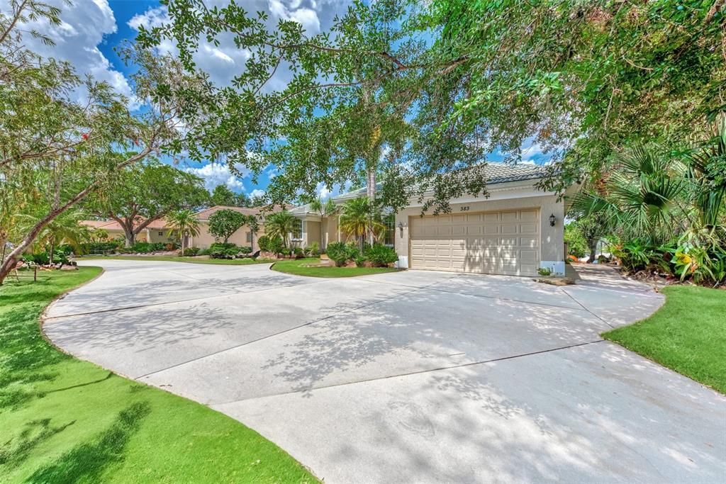 For Rent: $8,500 (3 beds, 2 baths, 2256 Square Feet)