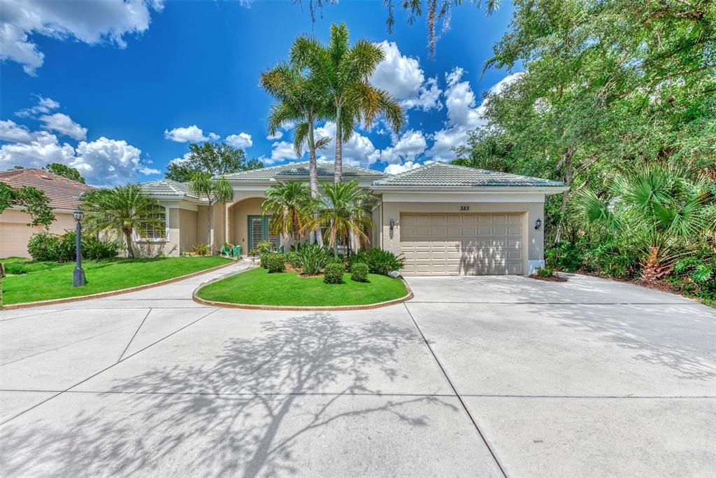 For Rent: $8,500 (3 beds, 2 baths, 2256 Square Feet)