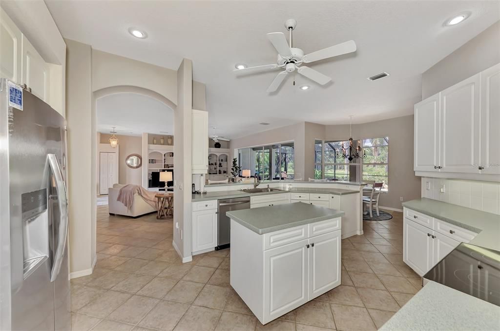 For Rent: $8,500 (3 beds, 2 baths, 2256 Square Feet)