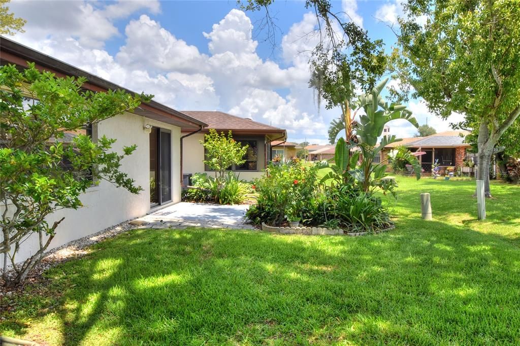 Activo con contrato: $229,900 (2 camas, 2 baños, 1352 Pies cuadrados)