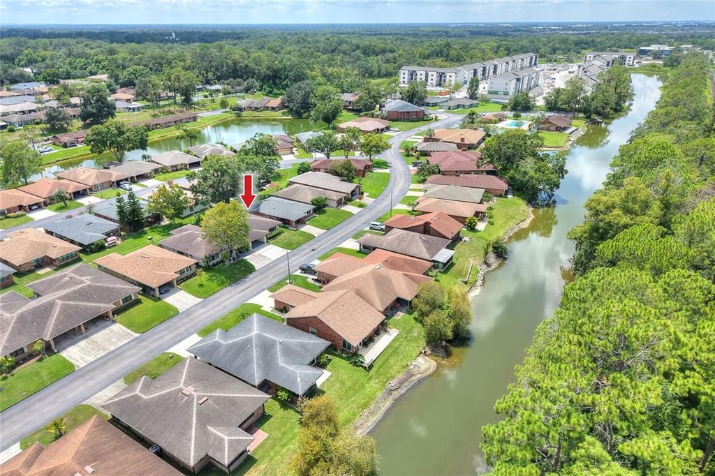 Activo con contrato: $229,900 (2 camas, 2 baños, 1352 Pies cuadrados)