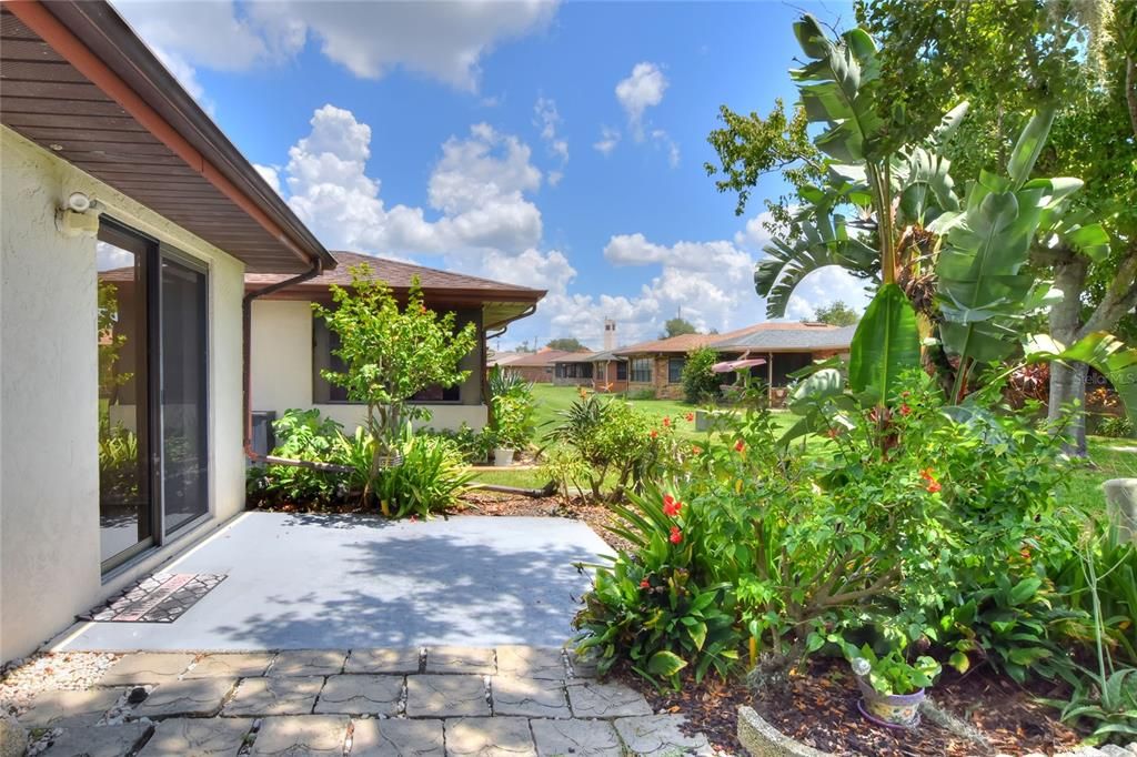 Activo con contrato: $229,900 (2 camas, 2 baños, 1352 Pies cuadrados)