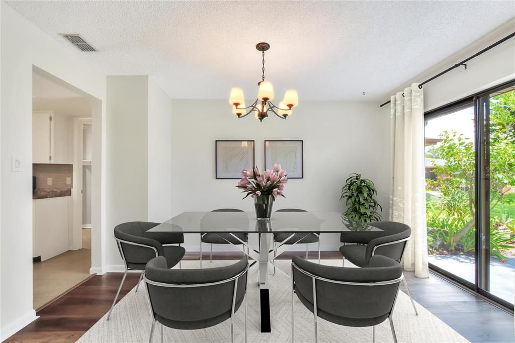 Activo con contrato: $229,900 (2 camas, 2 baños, 1352 Pies cuadrados)