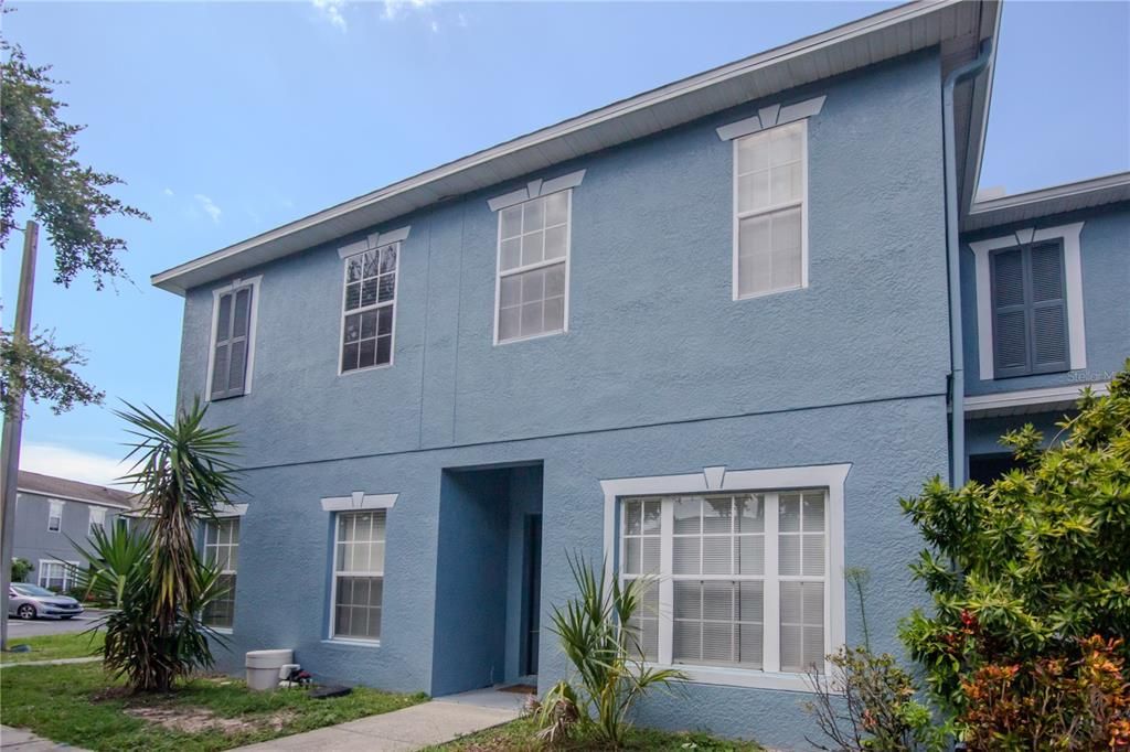 На продажу: $212,900 (2 спален, 2 ванн, 1360 Квадратных фут)