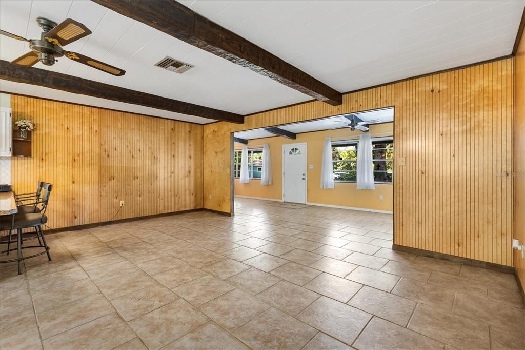 For Sale: $449,900 (3 beds, 2 baths, 1780 Square Feet)