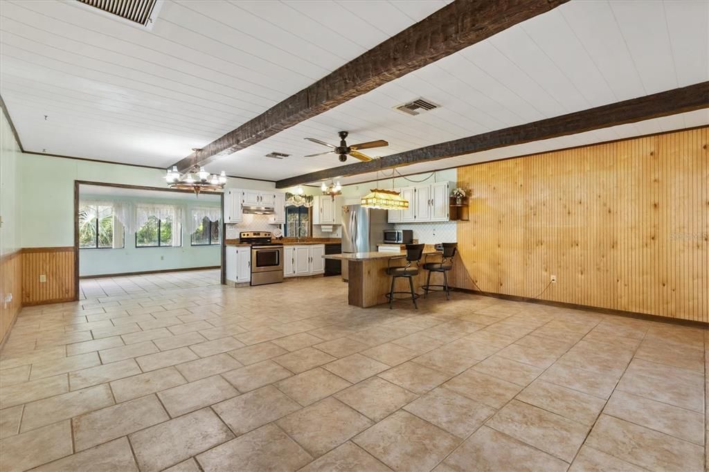 For Sale: $449,900 (3 beds, 2 baths, 1780 Square Feet)