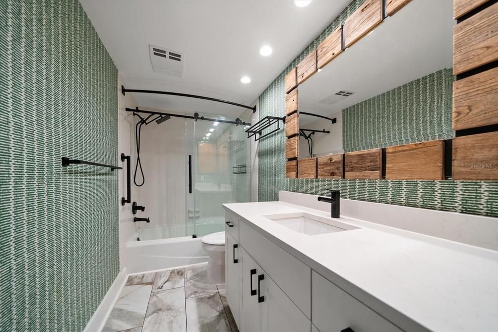 En Venta: $789,000 (3 camas, 2 baños, 1886 Pies cuadrados)